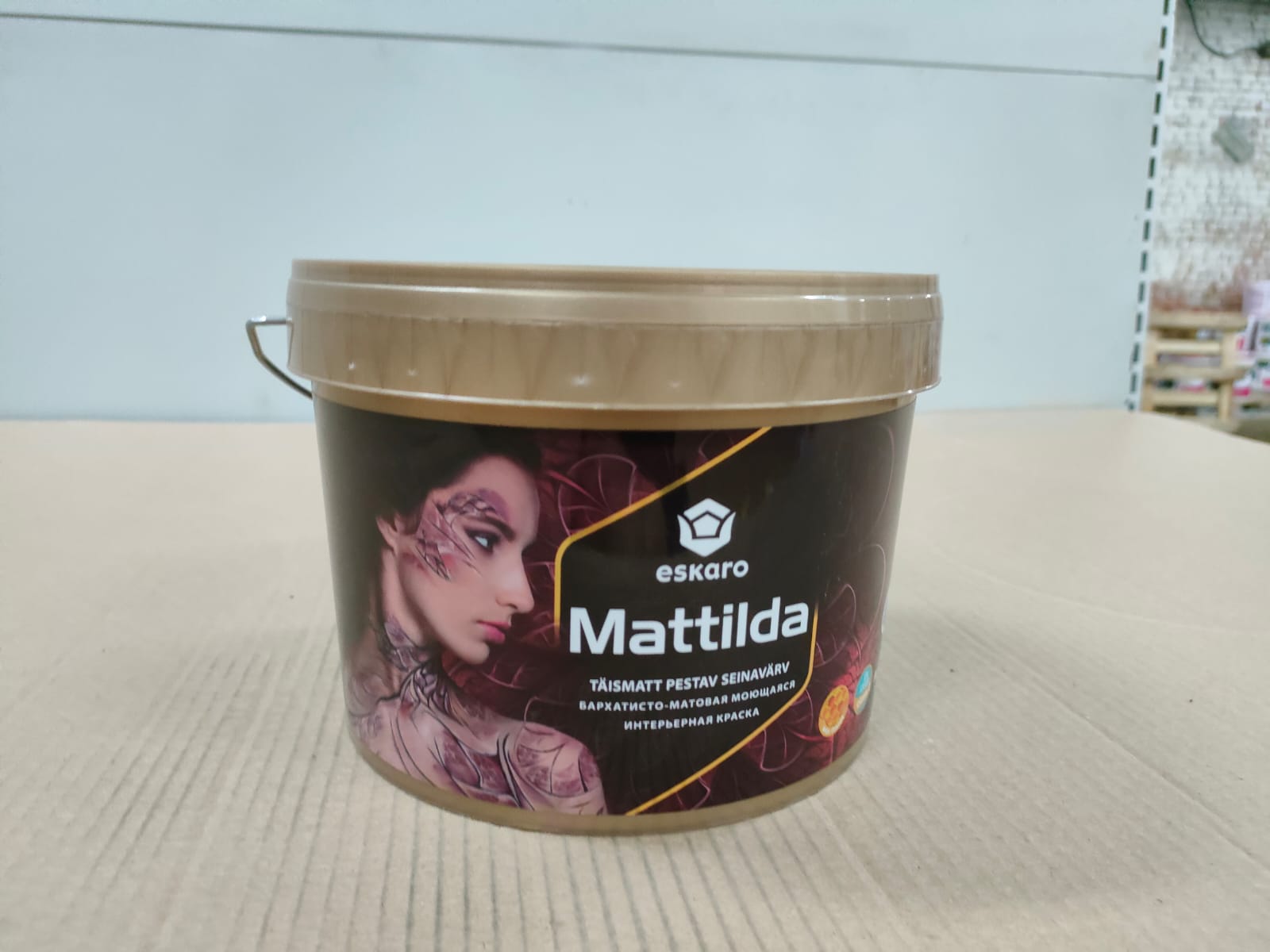 Бархатисто-матовая моющаяся интерьерная краска Eskaro Mattilda (База TR - прозрачная) 2.7 л