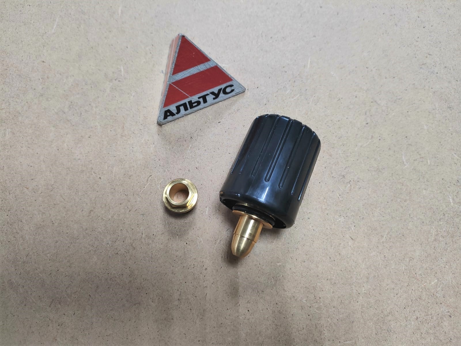 Клапан регулировочный в комплекте для латунного блока арматуры								
